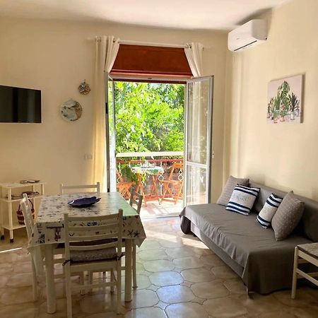 La Conchiglia Di Trentova Apartment Агрополи Екстериор снимка